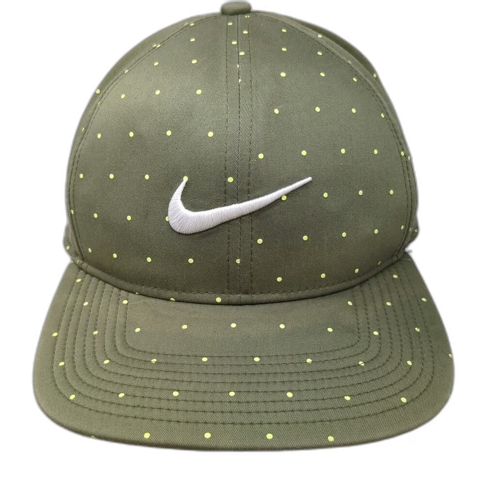 Nike Snapback Green One Size Polka Dot Golf Hat Swoosh Logo Dri-Fit Adjustable